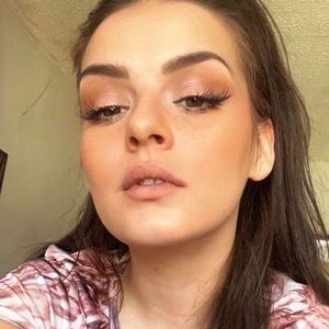 Meet your Posher, Alice fatrash